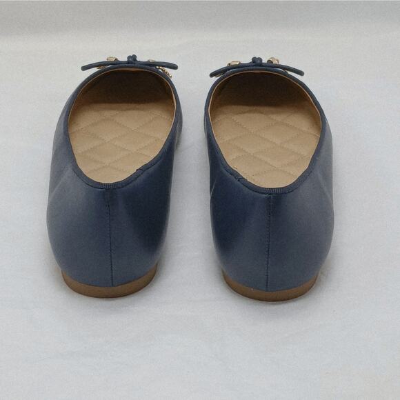 Michael Kors Womens Logo Ballet Flats Size 7M Navy Leather Casual Comfort Shoes - Picture 6 of 9